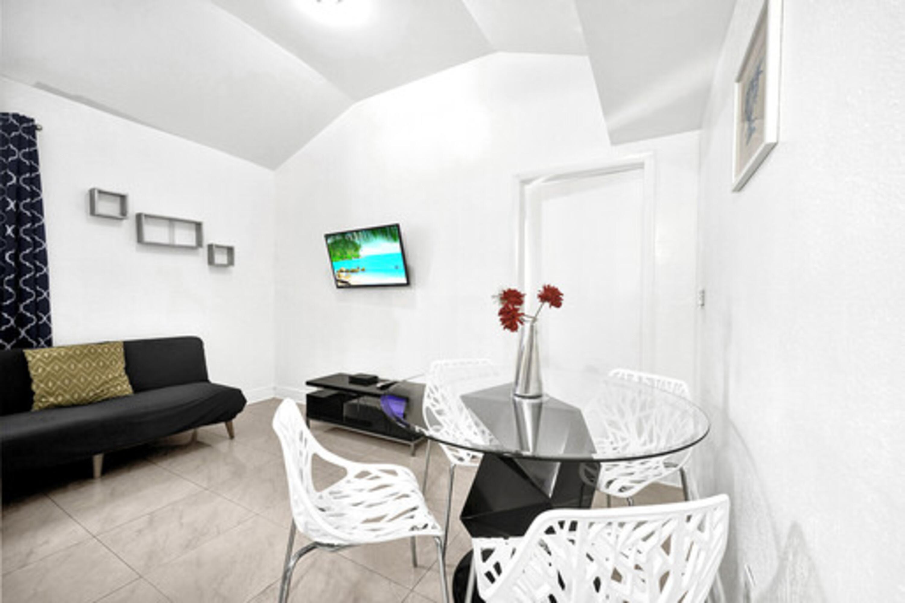 Hispaniola Apartments Part Of The Oasis Casita Collection Маями Бийч Екстериор снимка