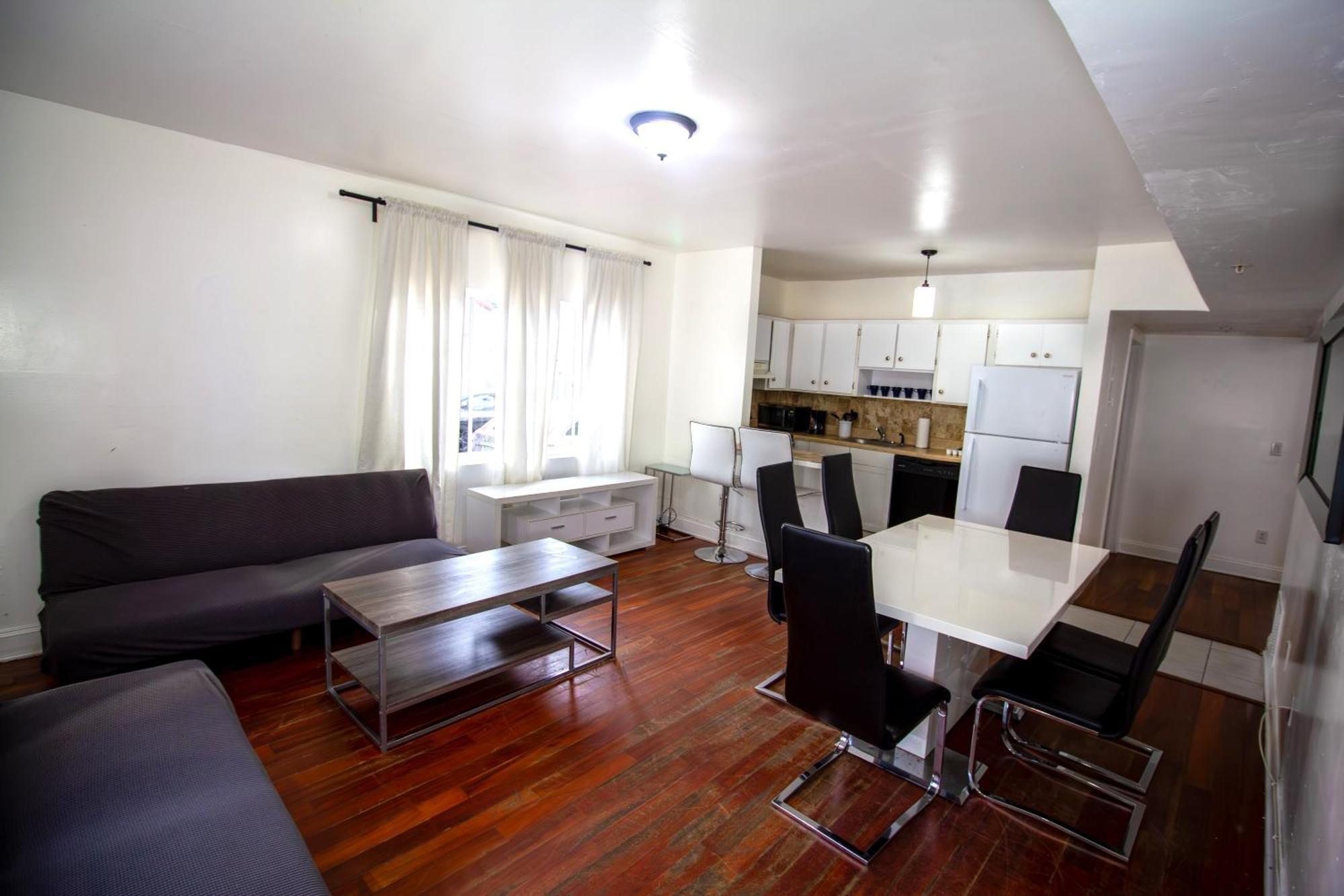 Hispaniola Apartments Part Of The Oasis Casita Collection Маями Бийч Екстериор снимка