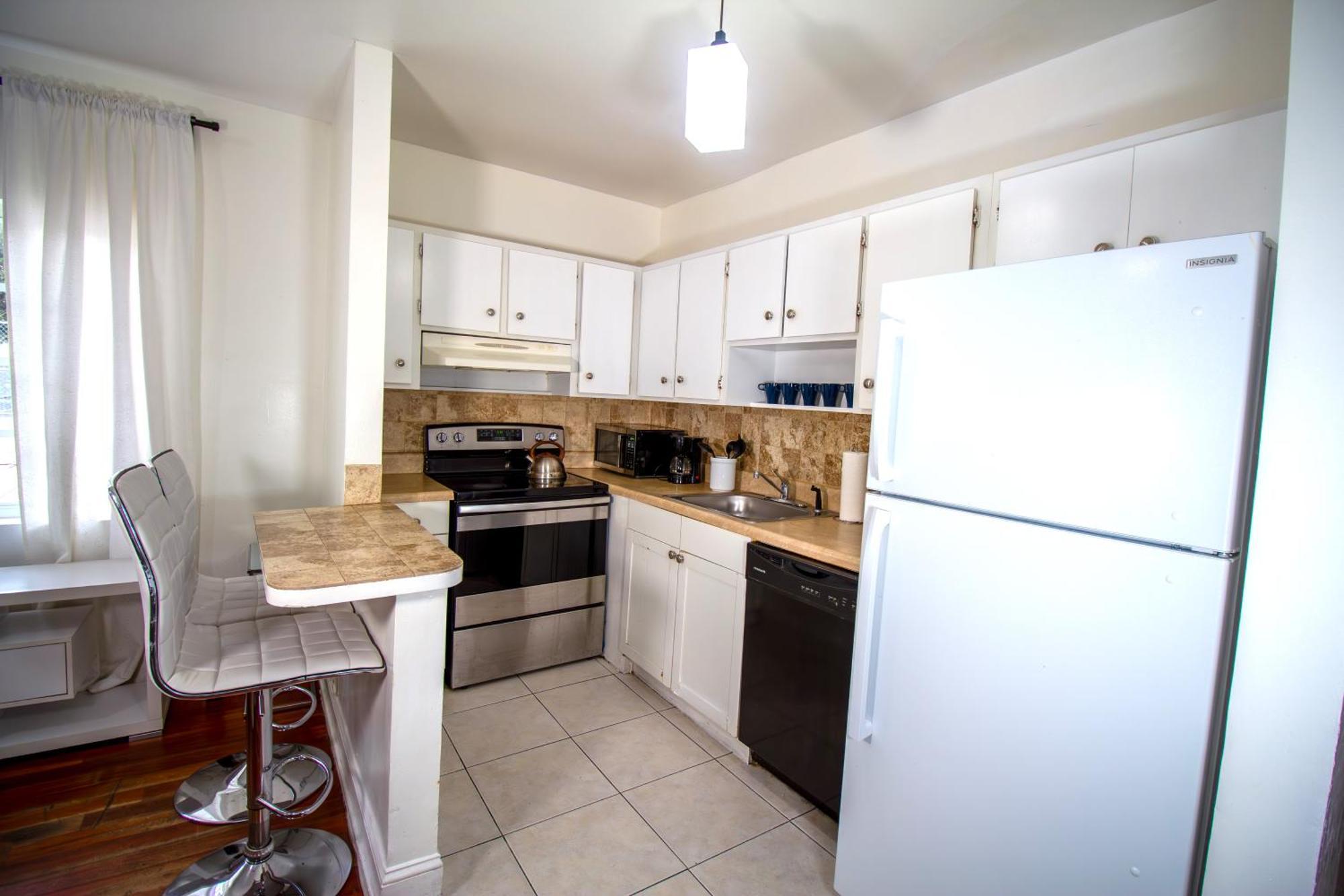 Hispaniola Apartments Part Of The Oasis Casita Collection Маями Бийч Екстериор снимка